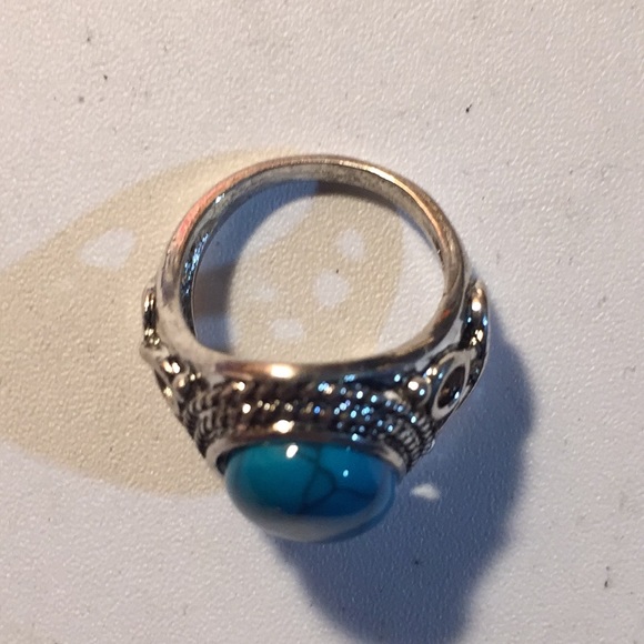 Turquoise Ring - Picture 3 of 3